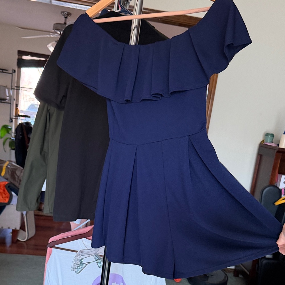 Elegant Navy Off-Shoulder Romper